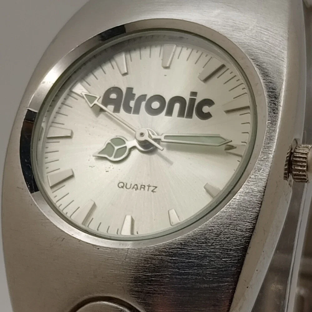 Atronic quartz wristwatch